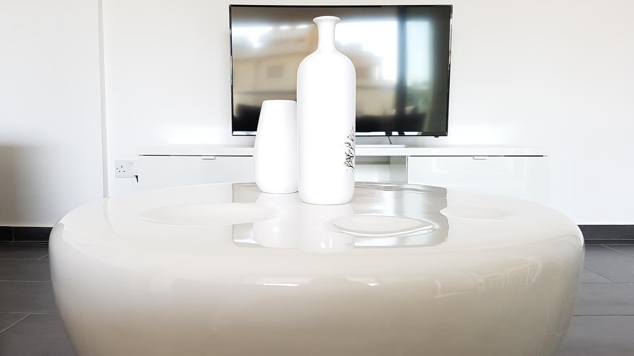 Dezo Luxury Town Apartment Larnaca Zewnętrze zdjęcie